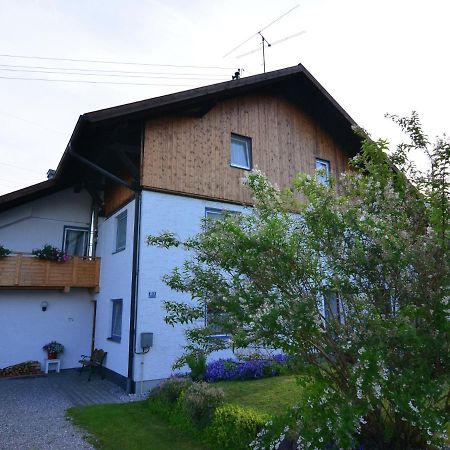 Apartment In Lechbruck Bavaria With Garden Rum bild